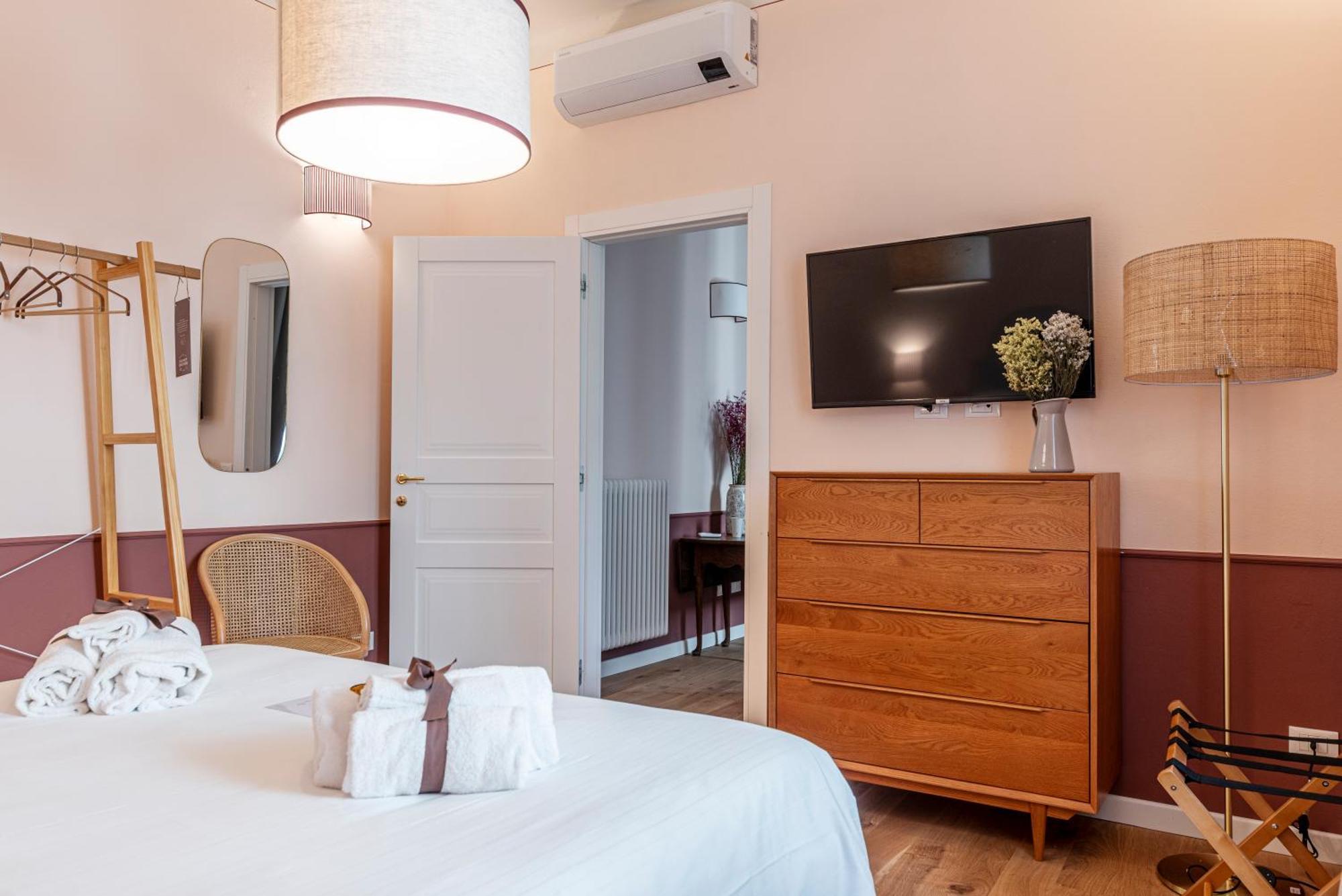 La Lu Cozy Rooms 2 ปิซา ภายนอก รูปภาพ